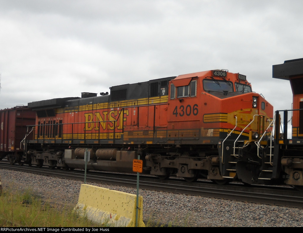 BNSF 4306